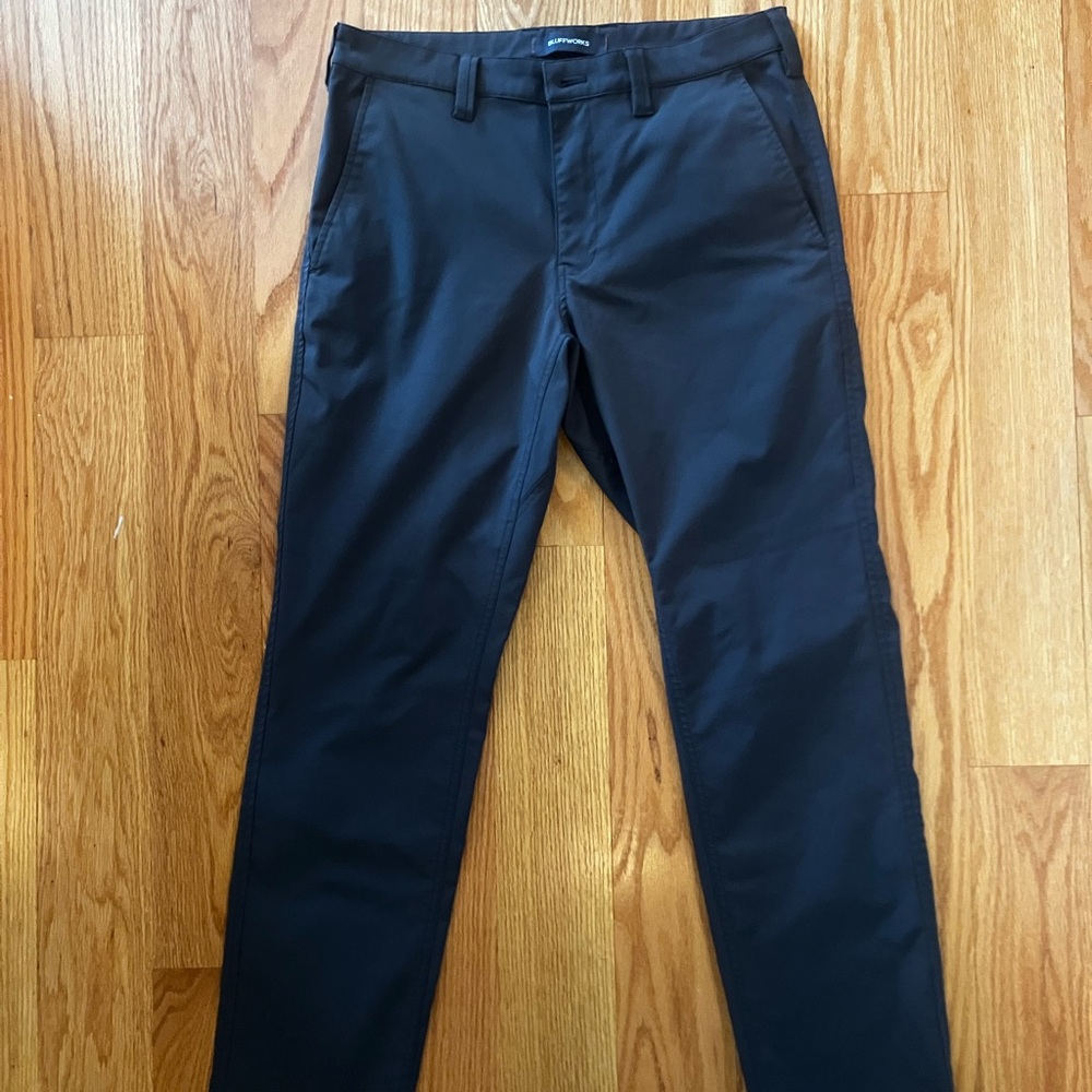 Bluffworks Ascender Travel Chino - Tailored Fit Voyager Grey